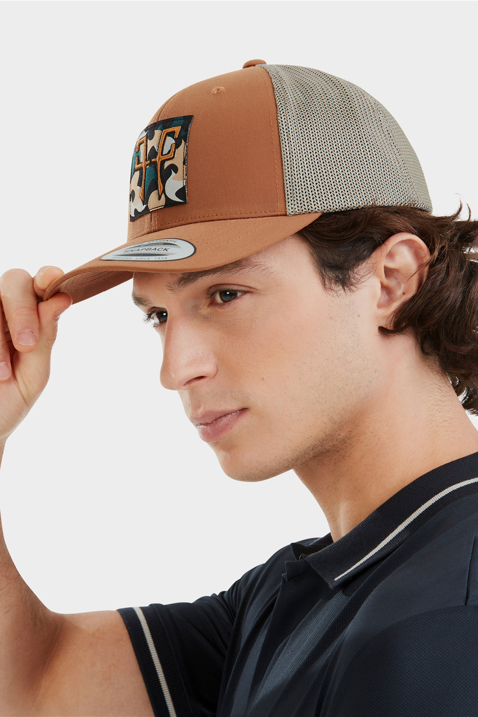 Gold Beige Horse Pilot Trucker-lippis