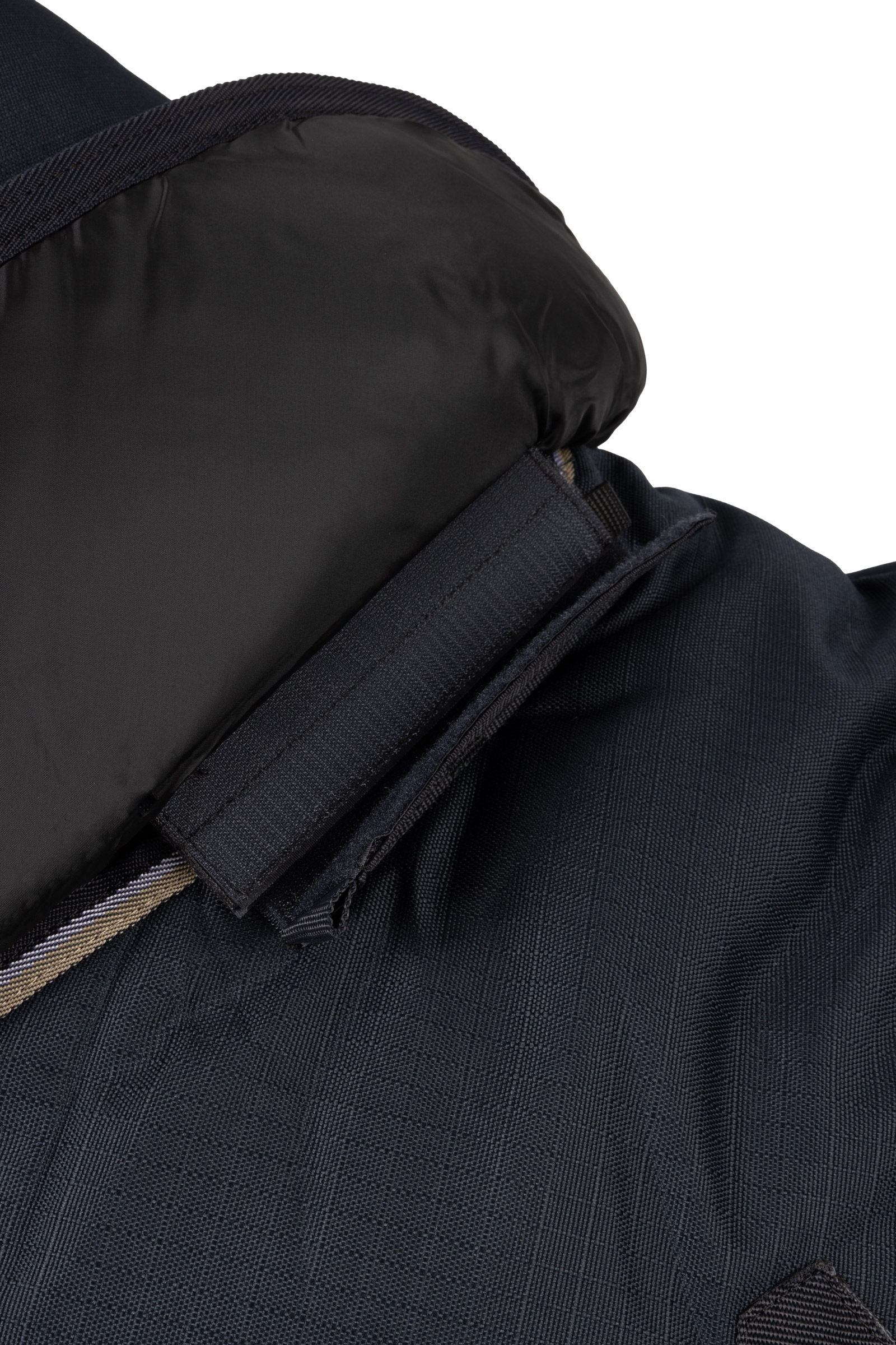 B Vertigo Georgina -ulkoloimi kaulakappaleella 400 g