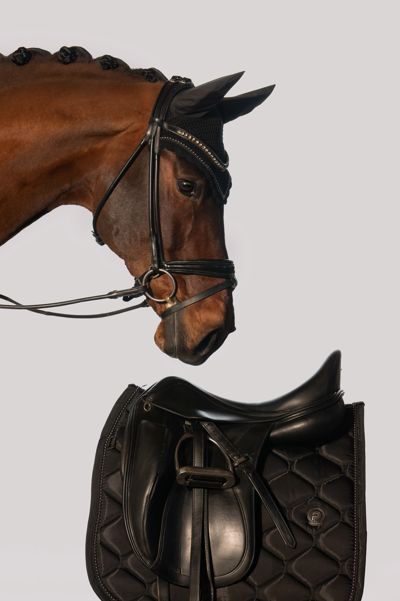 Eskadron Platinum 25 Pearls Korvahuppu