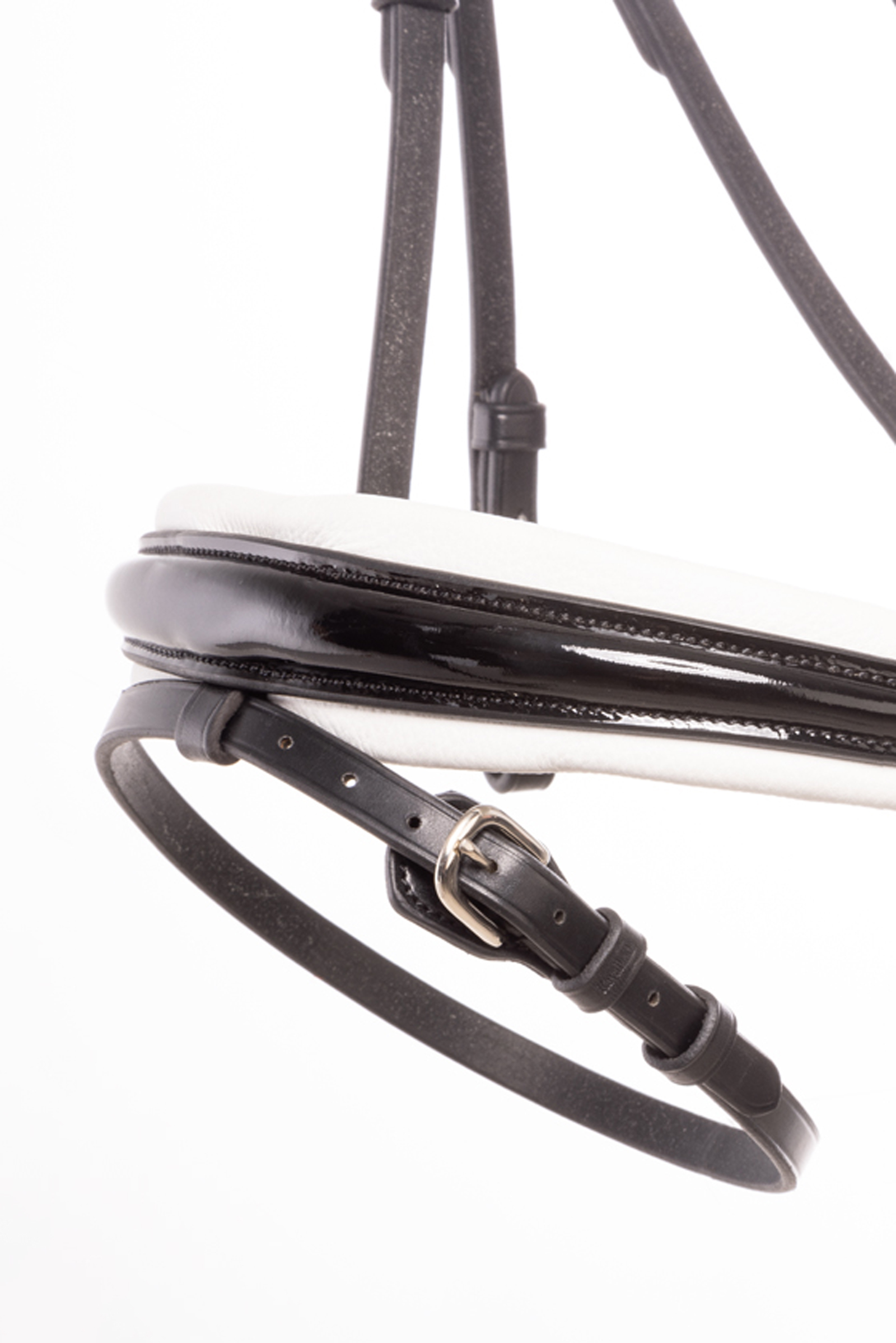 Kavalkade Zora Krank Kuolaimet