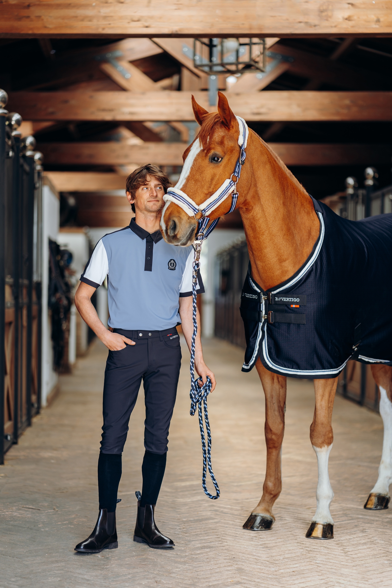 B Vertigo Cameron riimu tekoturkiksella