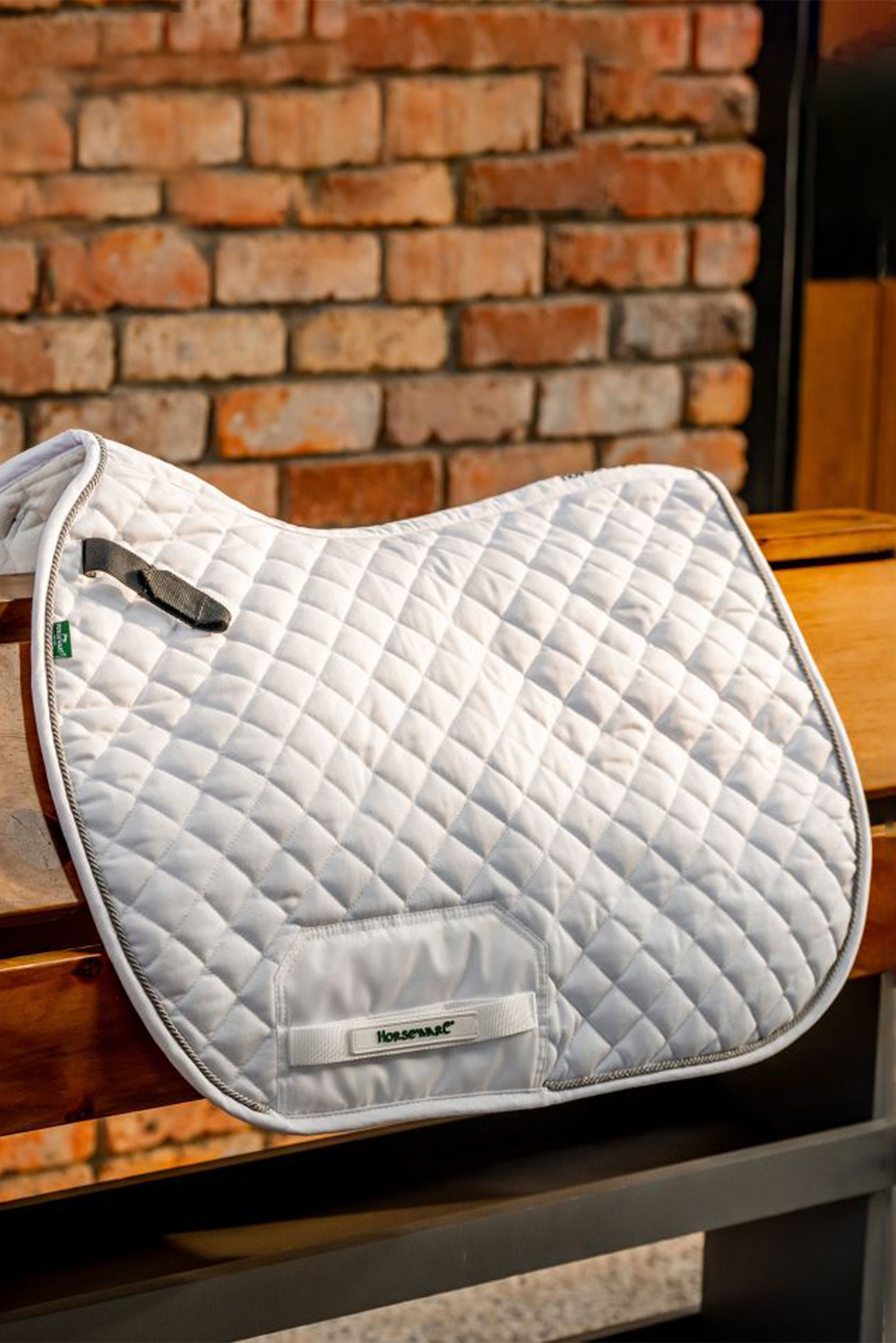 Horseware Signature kevätdressuurisatula