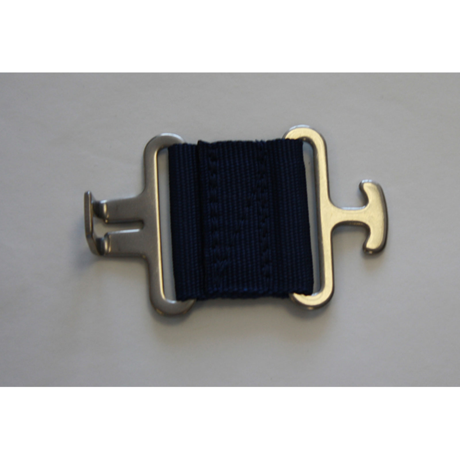 Bucas hihnan pidennyskappale T-soljilla